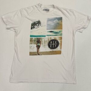 Reef White Beach Babe Palm Tree Scene T-Shirt Large